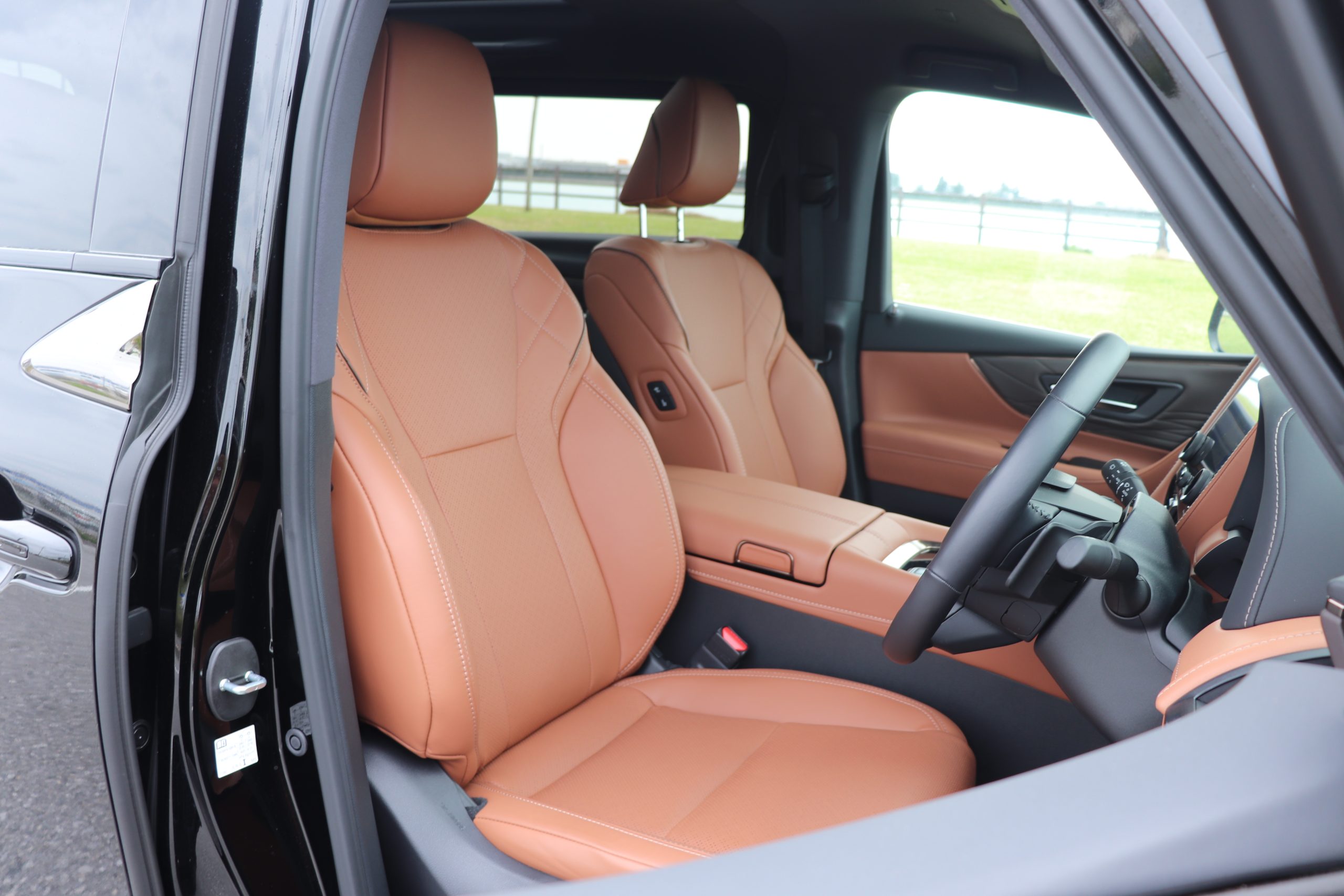 セカンドシート（キャプテンシート）