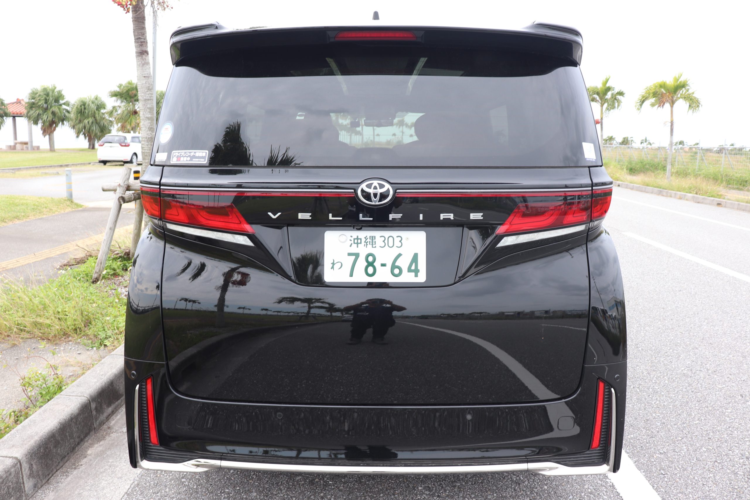 ヴェルファイア サイドビュー