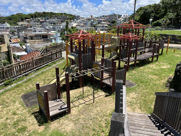 01山巓毛公園_アイキャッチ