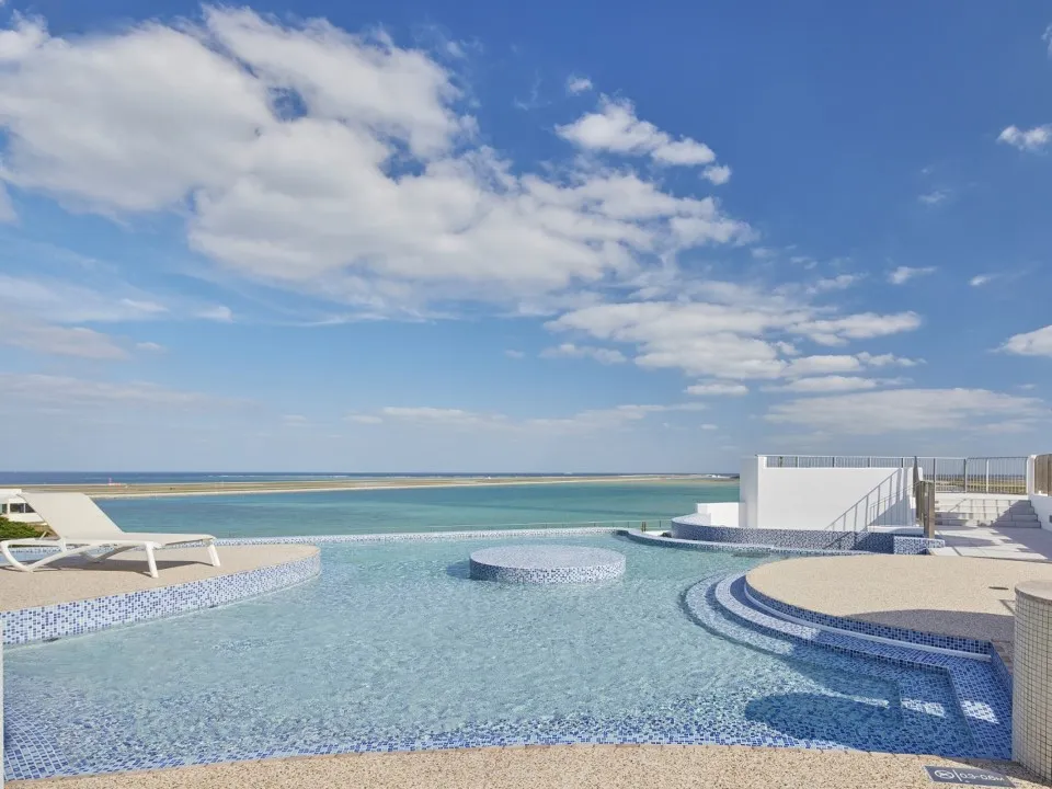 STORYLINE 瀬長島_onsen